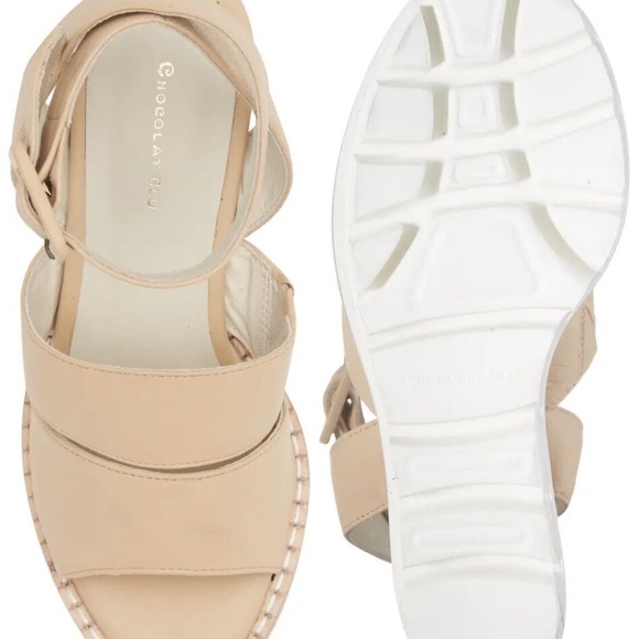 Chocolat Blu Track Sole Ankle Strap Wedge Sandal 37 us size 6-6.5 - Picture 2 of 9